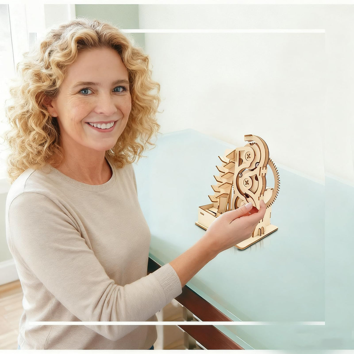 Auryee gift-ready puzzle decorative and interactive, ideal for birthdays