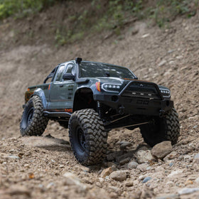 Axial AXI-1375T2 Base Camp AR45 portal axles provide high clearance for obstacles