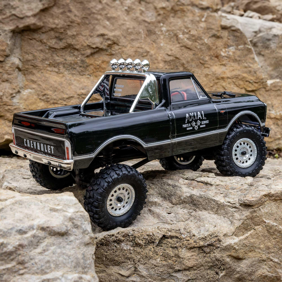Axial RC Truck 1967 C10 battery included for extended run time.
