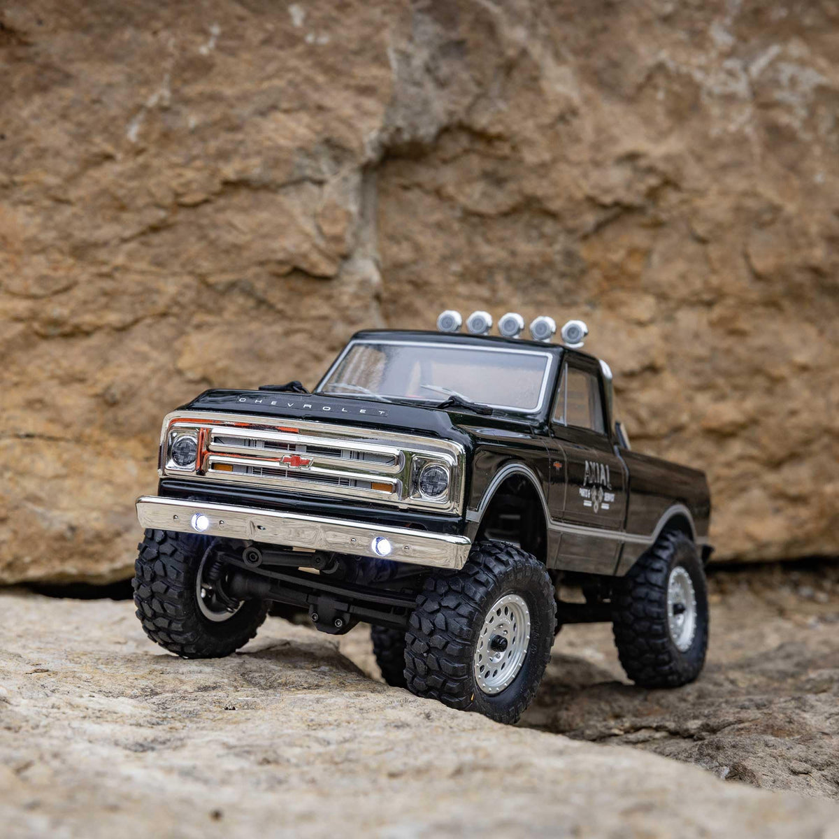 Axial RC Truck 1967 C10 radio system for precise, reliable control.