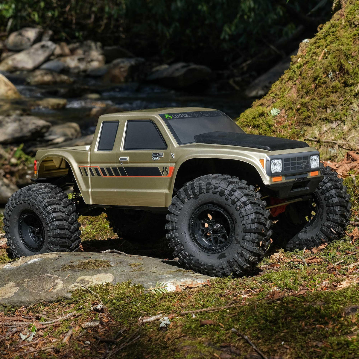Axial SCX10III AR45P portal axles deliver high ground clearance for rocks.