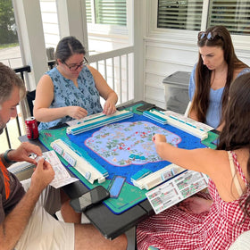 AZSYYQC Mahjong Cards 2026 four-player set supports fair play for all.