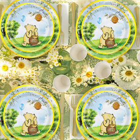 B4b3e Winnie Bear party set packaging for easy storage.