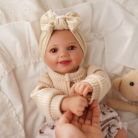 BABESIDE 17inch-doll easy-hold design fits small hands for adventures.
