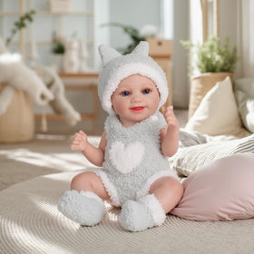 BABESIDE 22-piece set keeps doll styling fresh and fun.