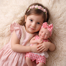 BABESIDE anatomically correct newborn details with sculpted fingers and toes
