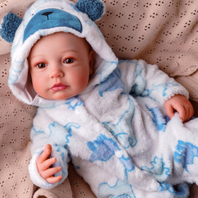 Clothes and accessories included with the BABESIDE doll for versatile outfits