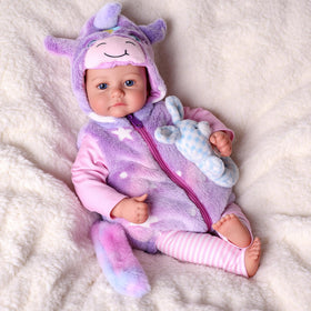 Babeside doll on-the-go design supports easy transport for playtime