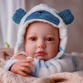 Interchangeable outfits on the BABESIDE doll invite creative dressing and storytelling