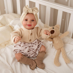 BABESIDE Reborn eyelashes-detailed doll captivates with lifelike facial features.