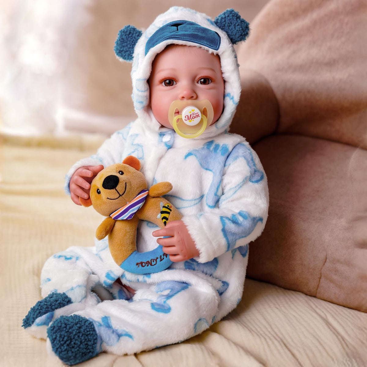 Weighted cloth body of the BABESIDE doll adds heft and realism during play