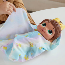 Baby Alive Shampoo Snuggle Sophia at 11 inches suits cuddly carry-along play.