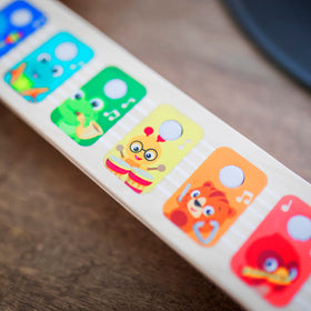Baby Einstein Together in Tune Guitar ten melodies encourage practice and fun.