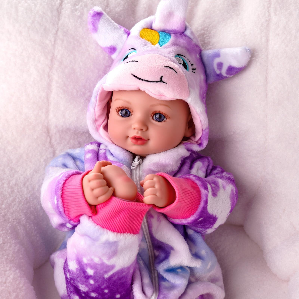 BABESIDE hand-painted lips capture gentle smiles during play.