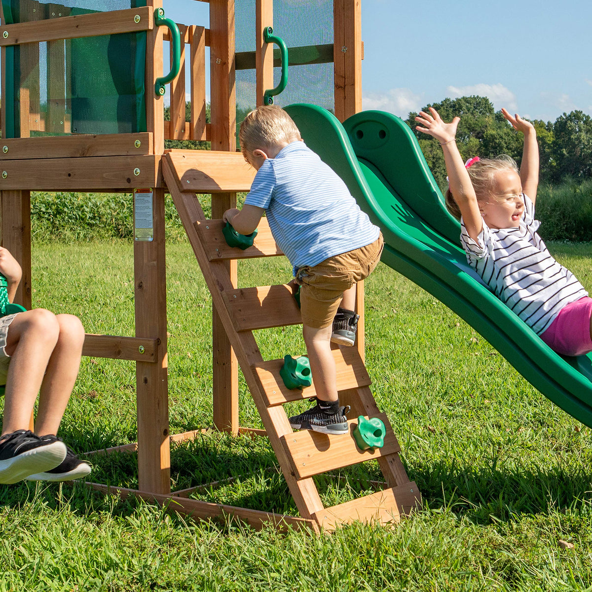 Backyard Discovery Buckley Hill belt swings for gentle outdoor play
