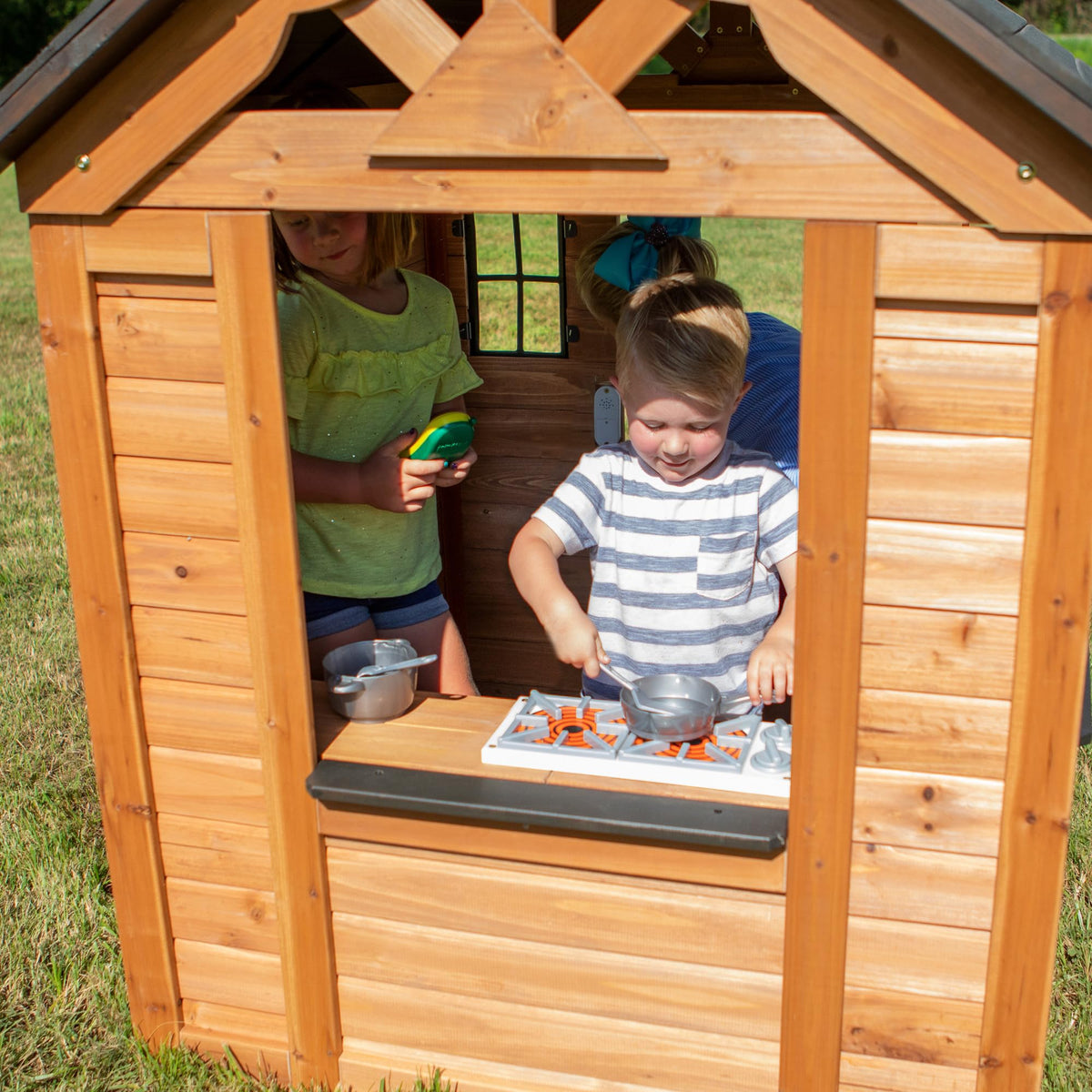 Backyard Discovery Sweetwater 5-year warranty offers peace of mind.