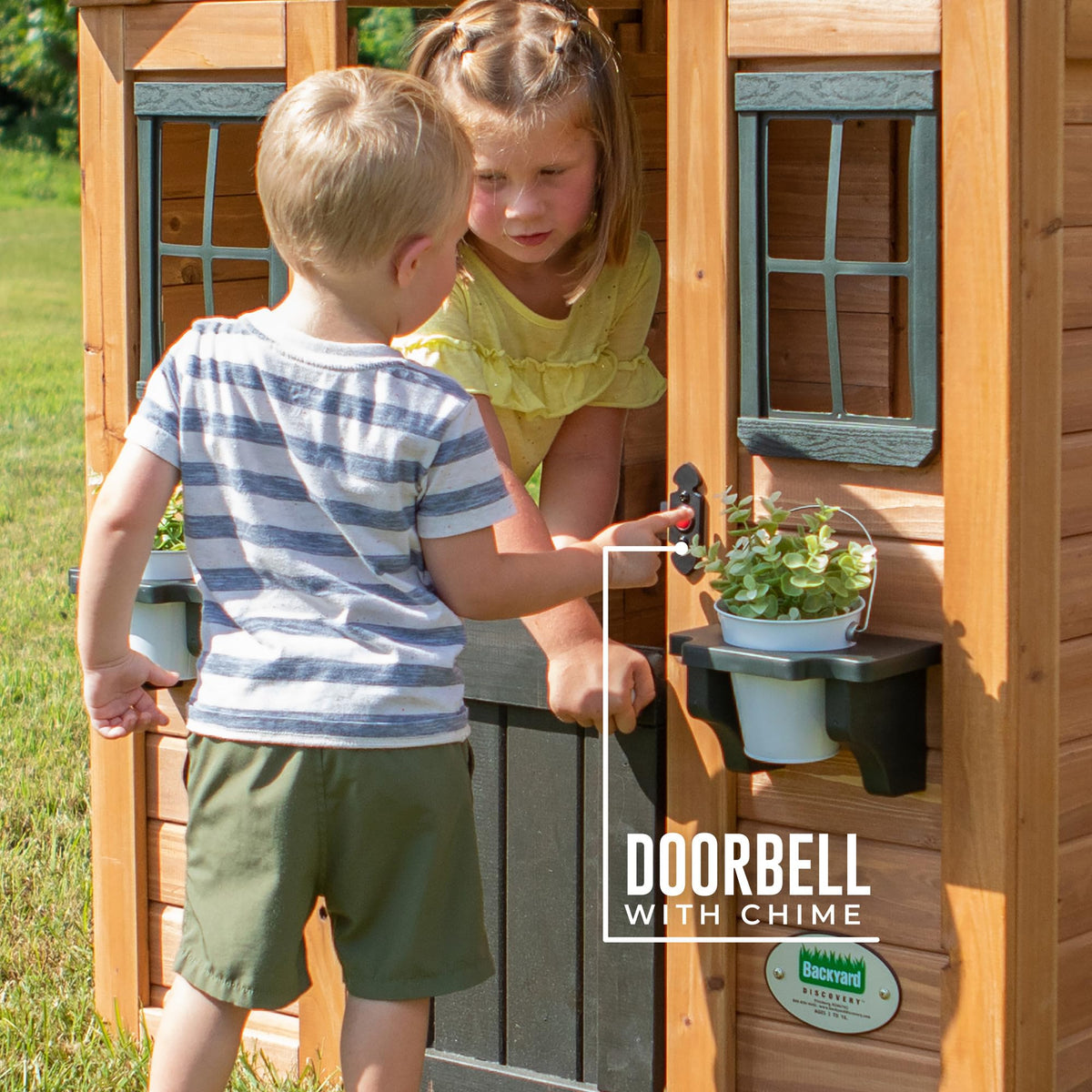 Backyard Discovery Sweetwater play kitchen fuels budding chefs with imaginative cookware.