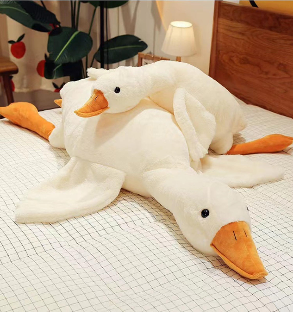 Bacmaze Goose Plush face close-up in white, comforting for bedtime.