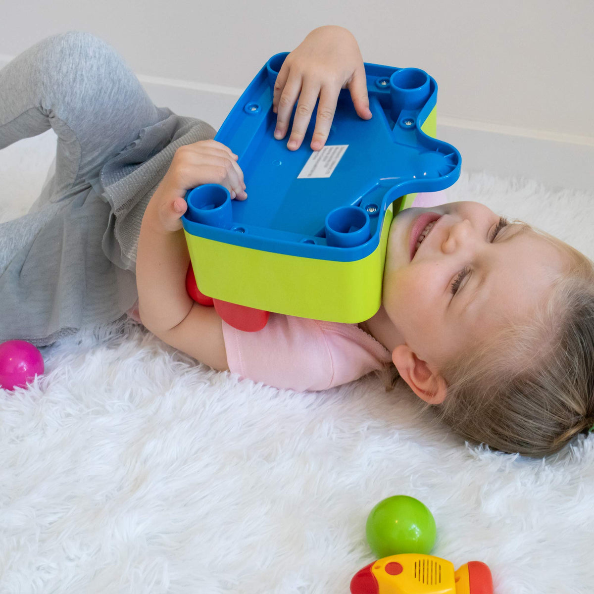 Bambiya Ball Popper lights and sounds reward each hit with feedback.
