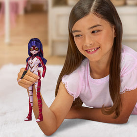 Bandai 26cm Miraculous doll suitable for display and play.