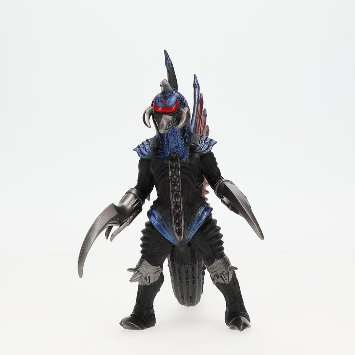 Bandai Namco Gigan 2004 closeup armor shows rugged detail.