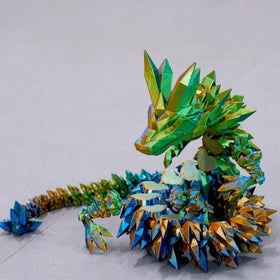 Banpiwolg dragon model, close-up sculpt details for collectors.
