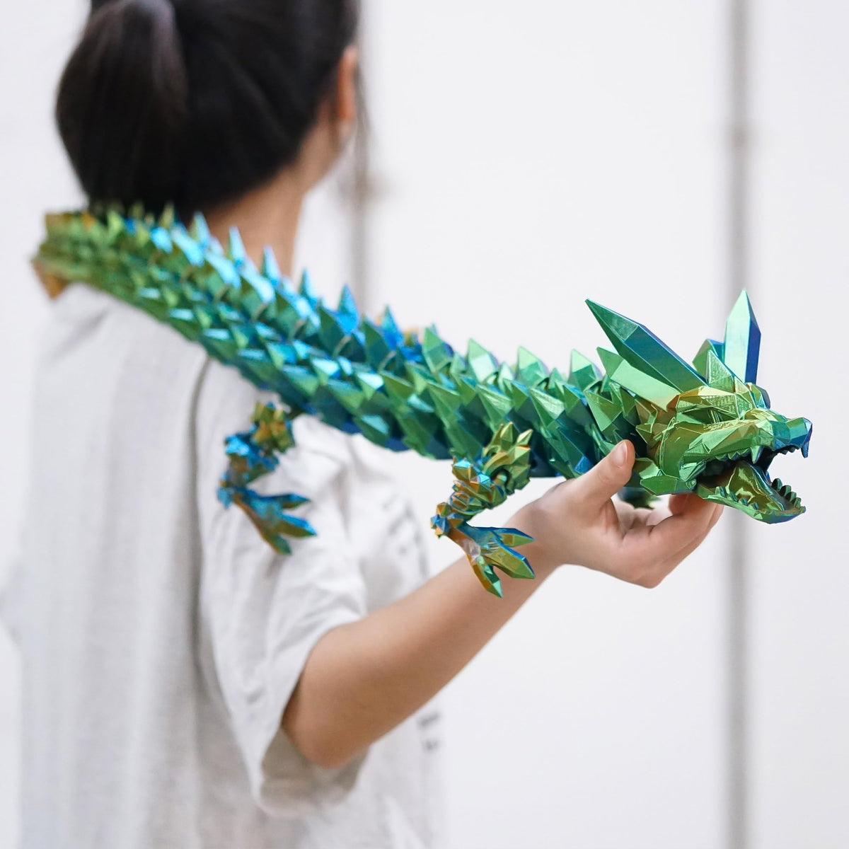 BANPIWOLG fantasy dragon figure, suitable as a whimsical gift.