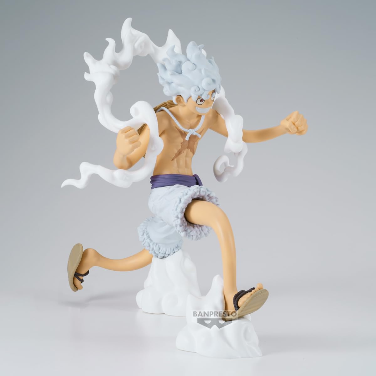 Banpresto Luffy figure paired with other Banpresto figures for a cohesive display.