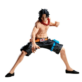 Banpresto Portgas D. Ace Grandista figure, front view, ideal for completing your One Piece display.