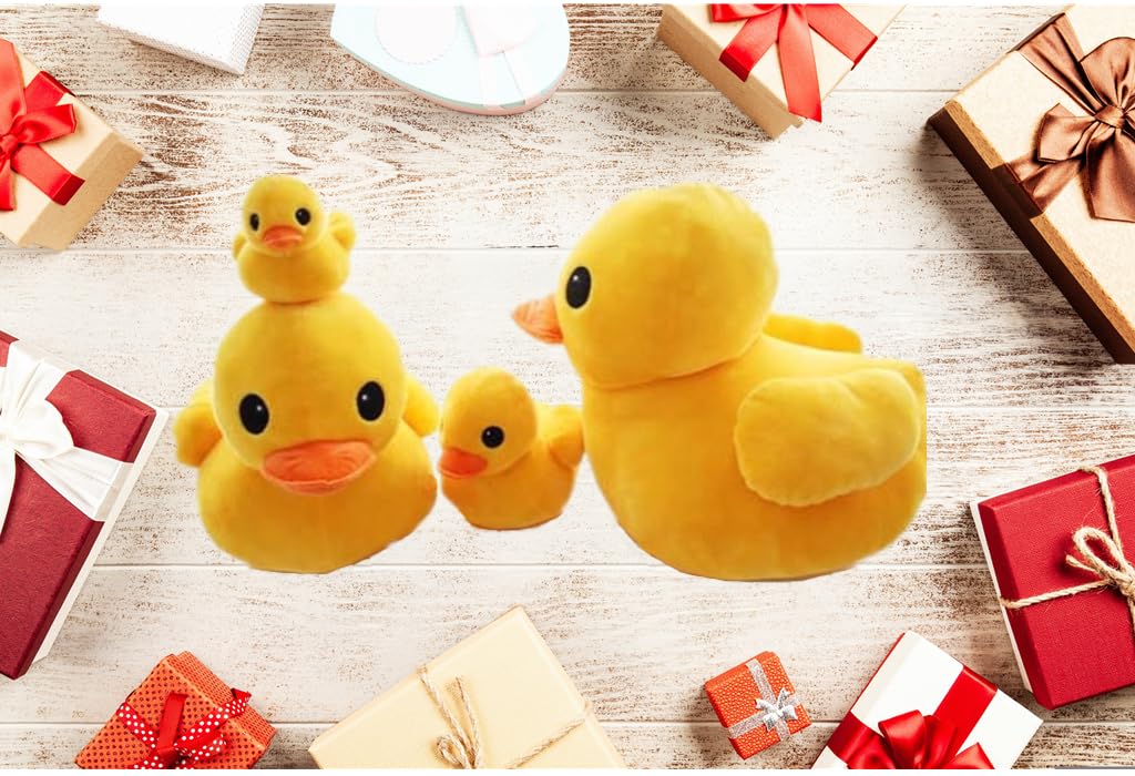 Bansusu 50cm duck as window display prop, versatile decoration idea.
