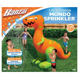 BANZAI T-Rex Terror Mondo Sprinkler shows hose attachment for quick setup