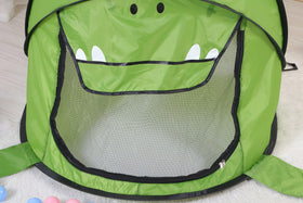 BAODIAN Kids Play Tent with outdoor sunshade for shade on sunny days.