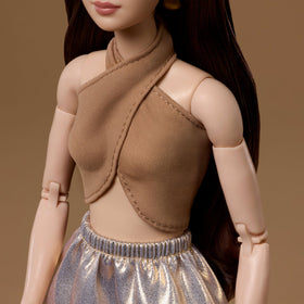 Barbie Basics Model 06 universal-fit fashions simplify creating multiple outfits.