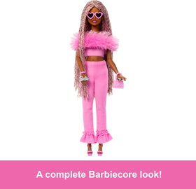 Barbie Deluxe Style Doll 4 showcases strappy heels for runway-inspired storytelling.