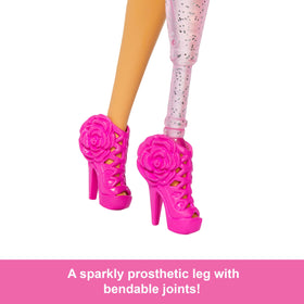 Barbie Deluxe Style doll crystalline purse adds glamorous accessory for play