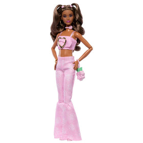 Barbie Deluxe Style doll rose-bud choker adds romantic detail to outfits