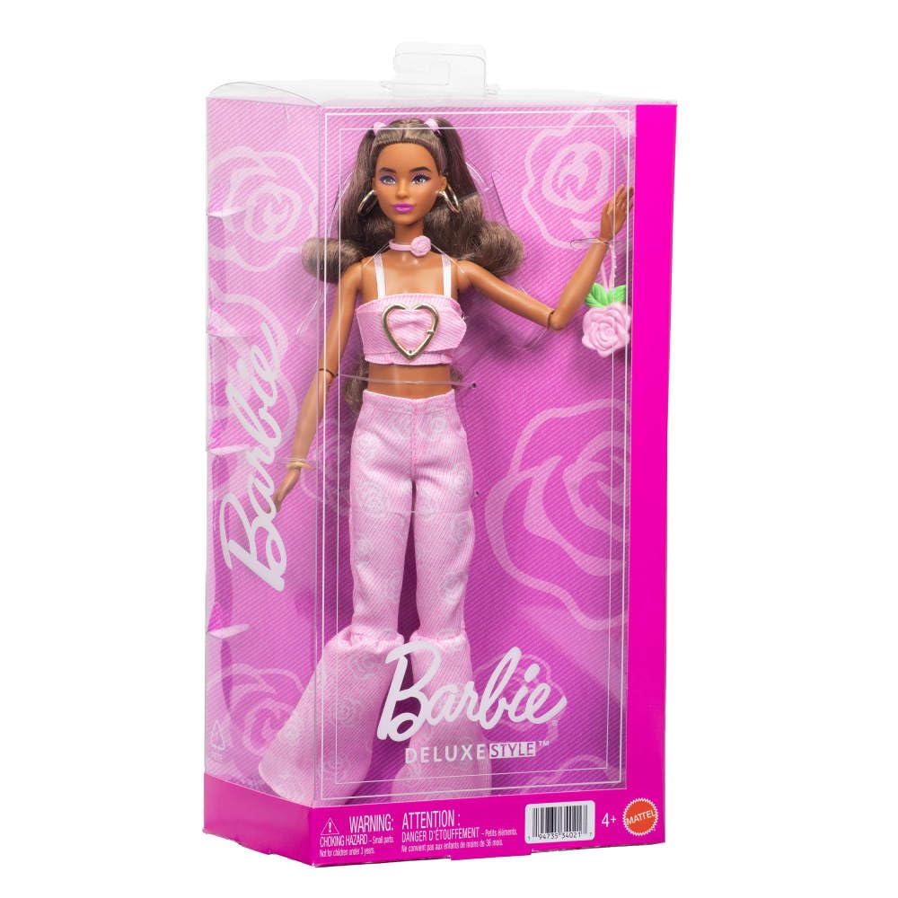 Barbie Deluxe Style doll rose-shaped wristlet enhances accessory storytelling