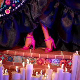 Barbie Día De Muertos packaging illustration supports gift-ready presentation