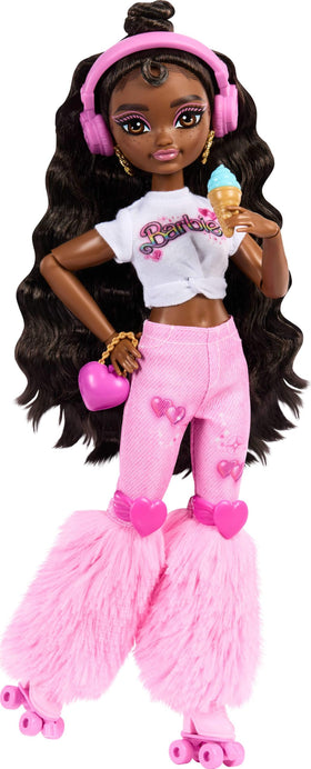 Barbie Dream Besties Brooklyn roller skates in pink, ideal for imaginative play and storytelling.
