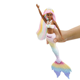 Barbie Dreamtopia Rainbow Magic Mermaid color-change demo captures hair and tail transformation