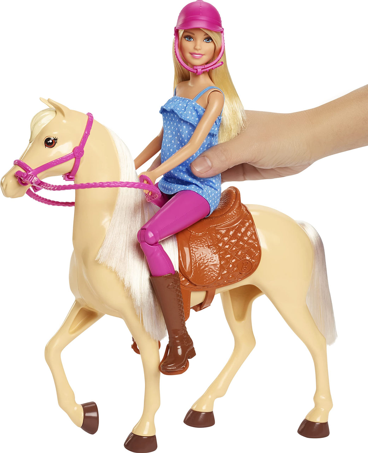 Removable bridle and saddle for customizing the horse during play