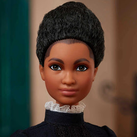 Sculpted likeness captures Wells' resolve for educational display and storytelling