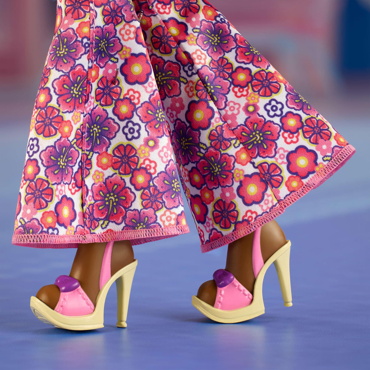 Barbie Jai doll handbag and bracelets enhancing mix-and-match fashion play.