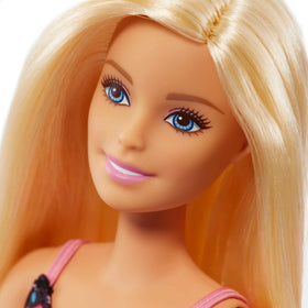 Barbie store display shelves showcase pretend foods for organized, creative play.