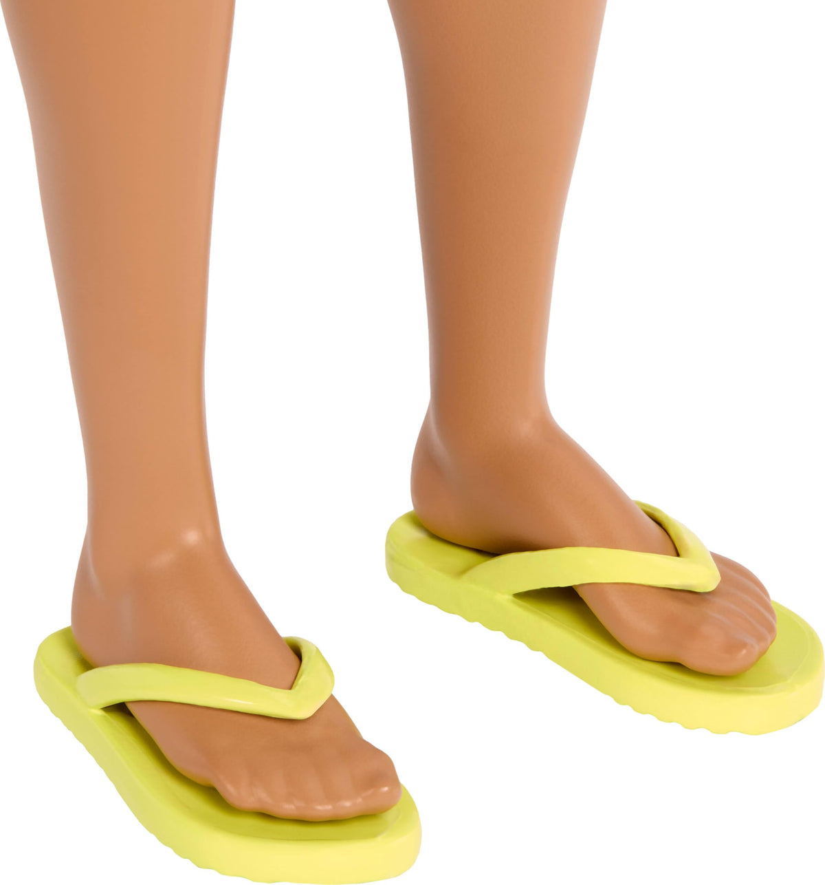 Barbie Style two-pack enables cooperative beach play with ball and disk