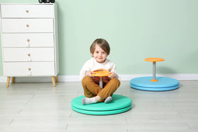 BARNEY KAITE BS Spinner-X seated spinner toy green assembled for bigger spin action.