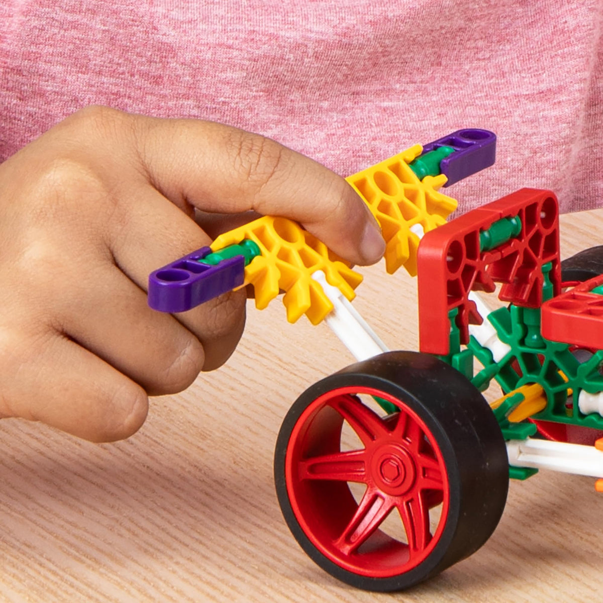 Basic Fun K'NEX Custom Cruisers encourages imaginative, interchangeable vehicle concepts