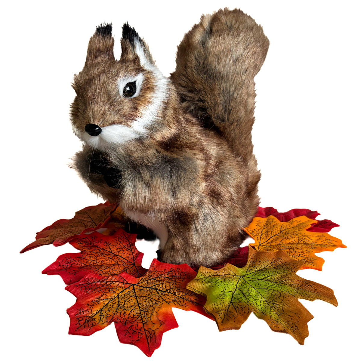 Basuo-9Q realistic squirrel figurine with a bushy tail adds seasonal charm to shelves.