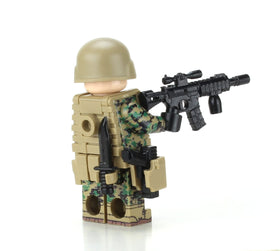 Battle Brick Marine Corps figure with deployed accessories ideal for diorama setups.