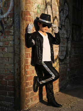 BAURGHOP Dance Star gloves complete the look with grip and shine